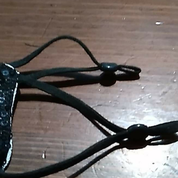 Black Sequins Face Mask U-104 - Picture 7 of 7
